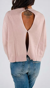 Pull bottoncini gioiello dietro Vic.