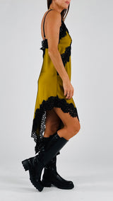 Abito sottoveste asimmetrico H.