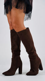 Stivale scamosciato tacco quadrato