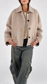 Cappotto corto quadrato Vic.