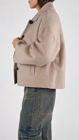 Cappotto corto quadrato Vic.