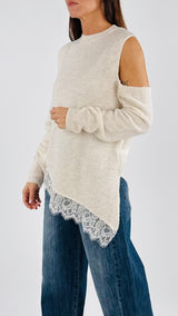 Pull cut out asimmetrico pizzo H.