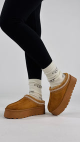 Sabot ricamato platform