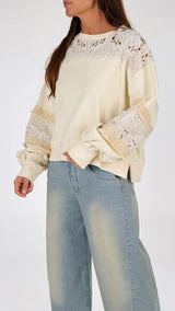 Felpa scatolina ricami T.