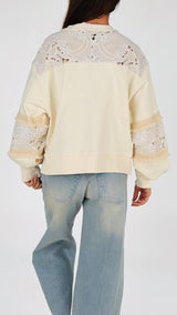 Felpa scatolina ricami T.