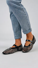 Maryjane traforata borchie