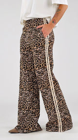 Pantalone nylon leo bande H.