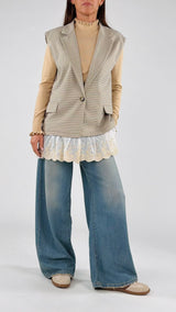 Gilet quadretto fondo ricamo Vic.