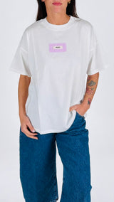 T-shirt over bisous Vic.