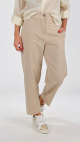 Pantalone carota fluido Vic.