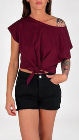 T-shirt crop nodo davanti Vic.
