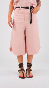Bermuda Betty bull T.