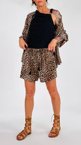 Short lino viscosa leo T.