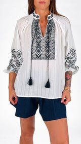 Camicia fil a fil ricami K.
