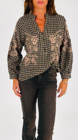 Camicia check ricami Vic.