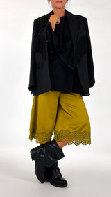 Bermuda raso pizzo T.