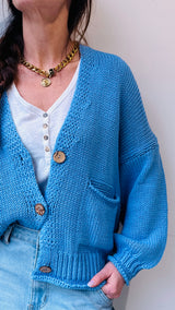 Cardigan over H.