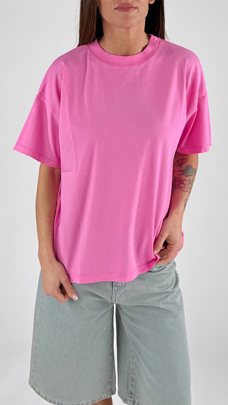 T-shirt over Vic.