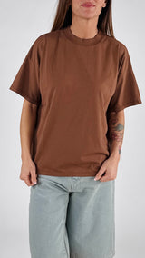 T-shirt over Vic.