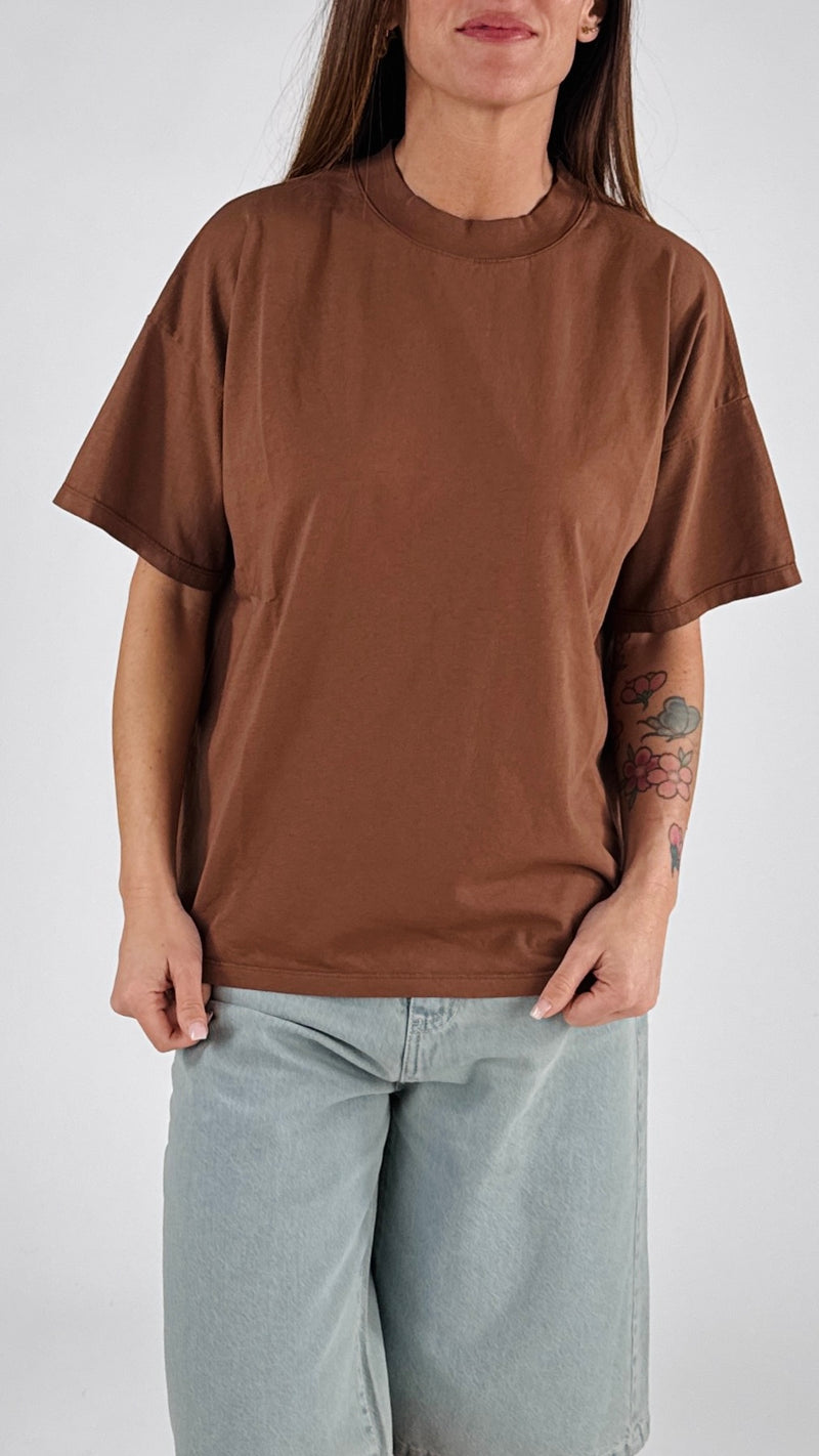 T-shirt over Vic.