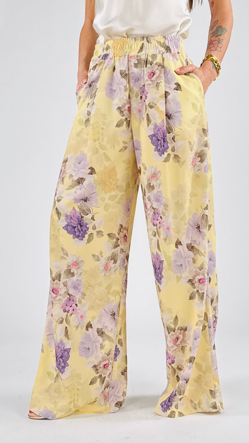 Pantalone giallo fiori glicine Vic.