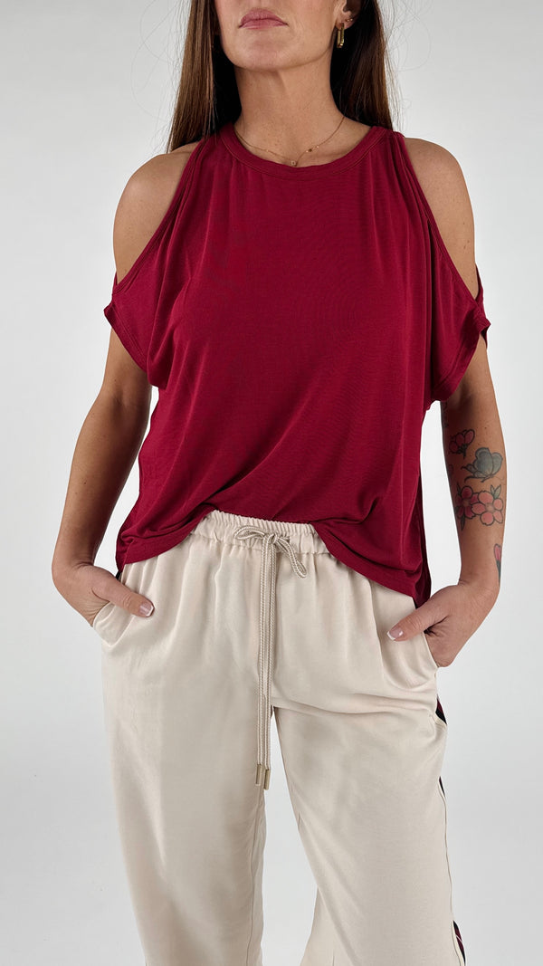 T-shirt jersey cut out K.