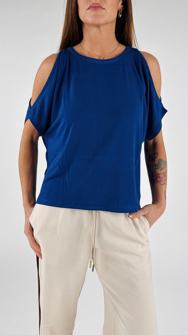 T-shirt jersey cut out K.