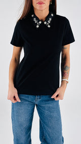T-shirt colletto strass + pietre