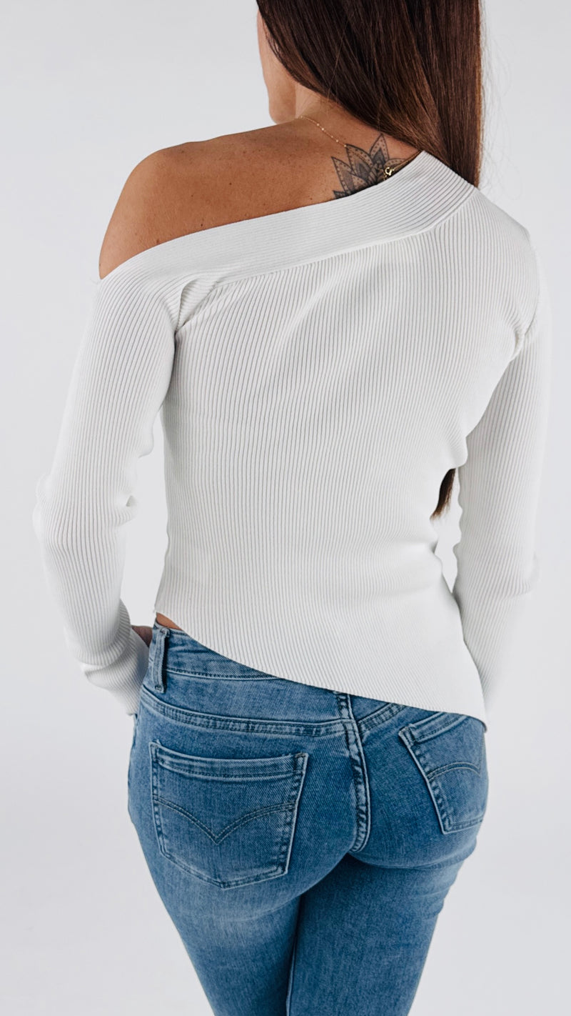Maglia costina asimmetrica Vic.