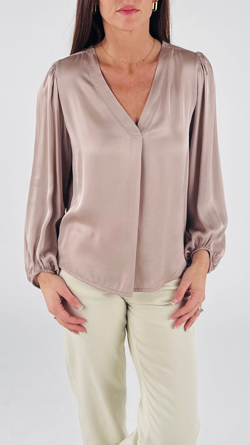 Camicia V raso H.