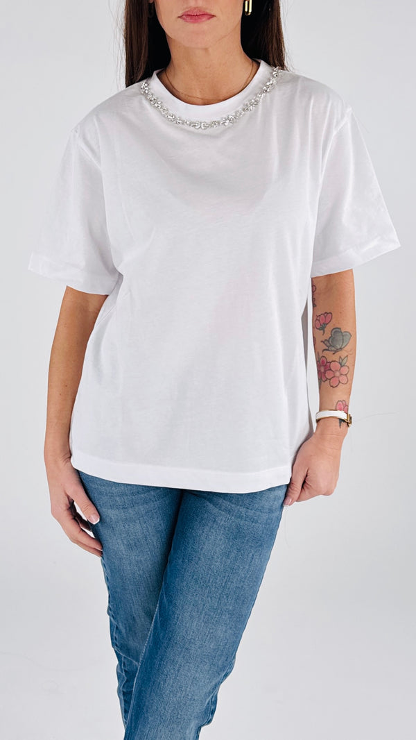 T-shirt over collo cabochon H.