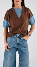 T-shirt+gilet Vic.