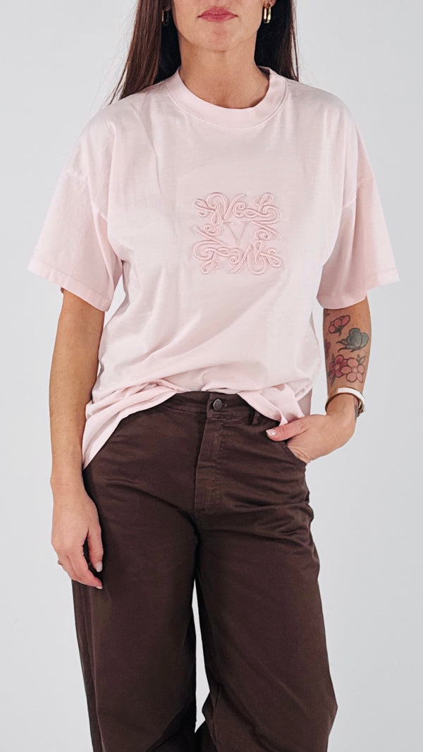 T-shirt over ricamo rilievo Vic.