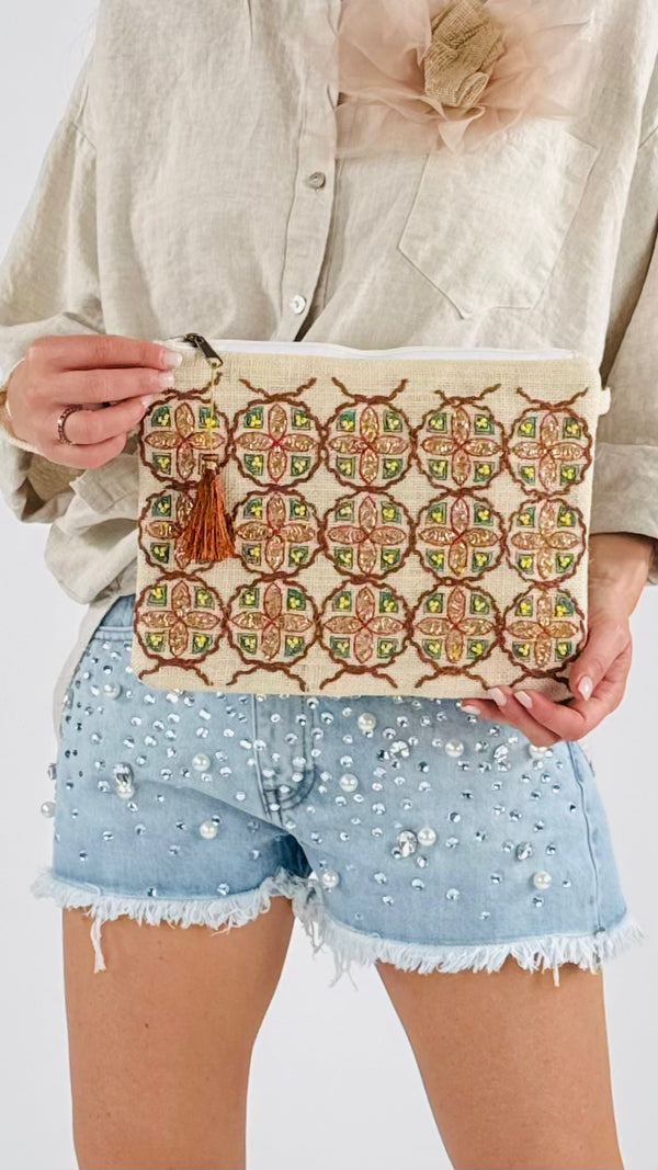 Pochette juta ricami filo