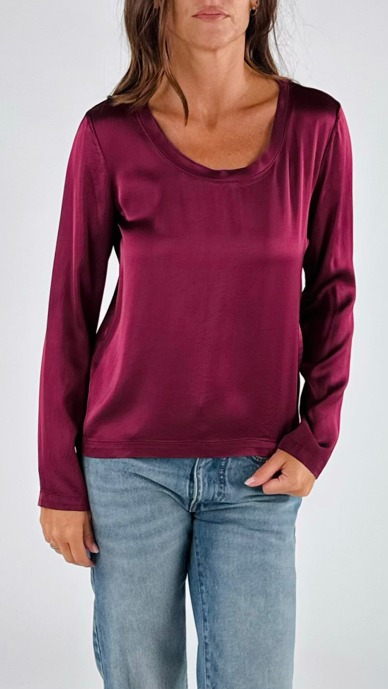 T-shirt raso m/l scollo madonna H.