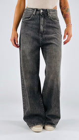 Jeans Giusy noire sabbiato