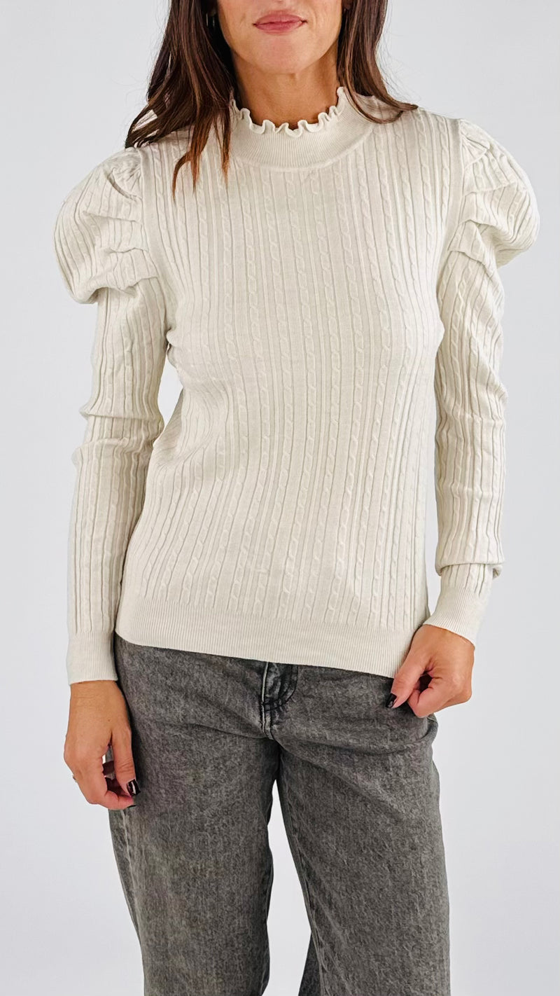 Pull treccine manica sbuffo