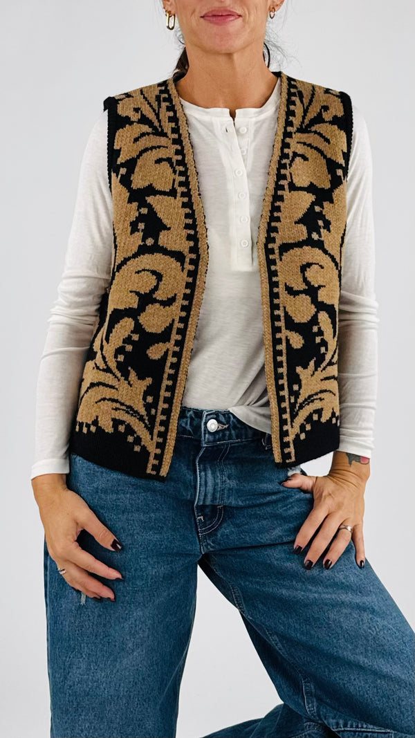 Gilet jacquard arebesque Vic.