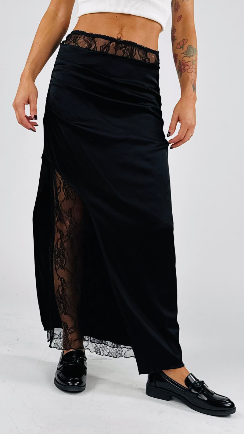 Gonna pizzo+raso Vic.