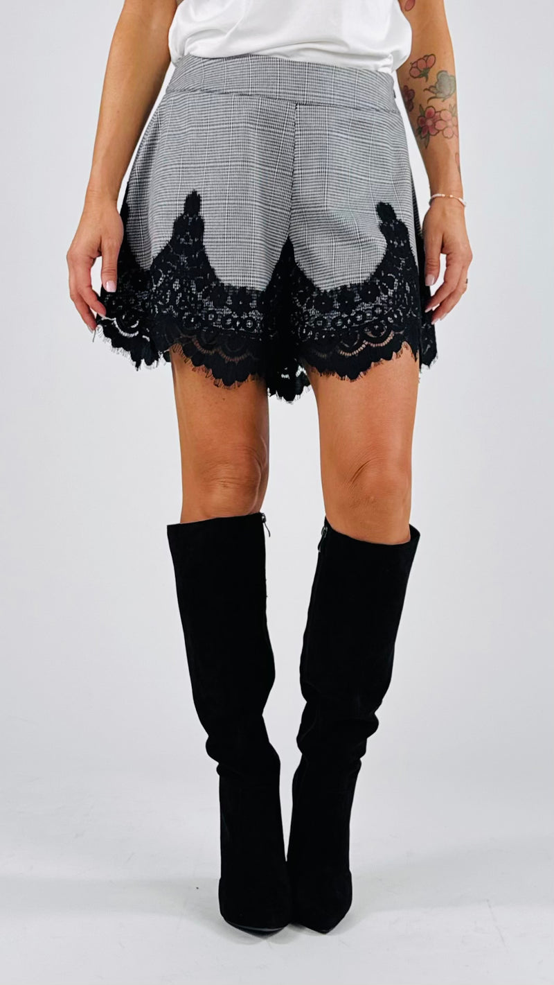 Short pied de poule+pizzo H.
