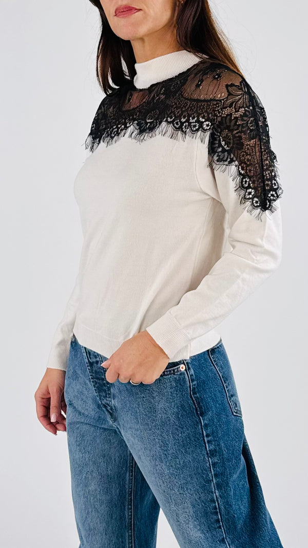 Pull carré pizzo H.