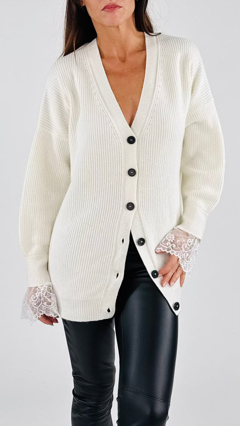 Cardigan costa inglese polso pizzo Vic.