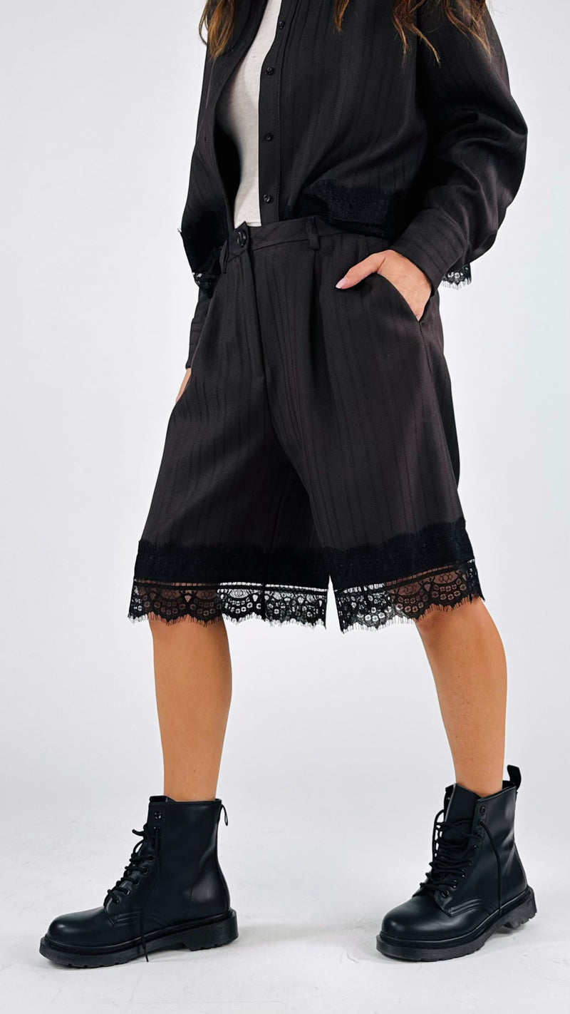 Bermuda gessato+pizzo H.