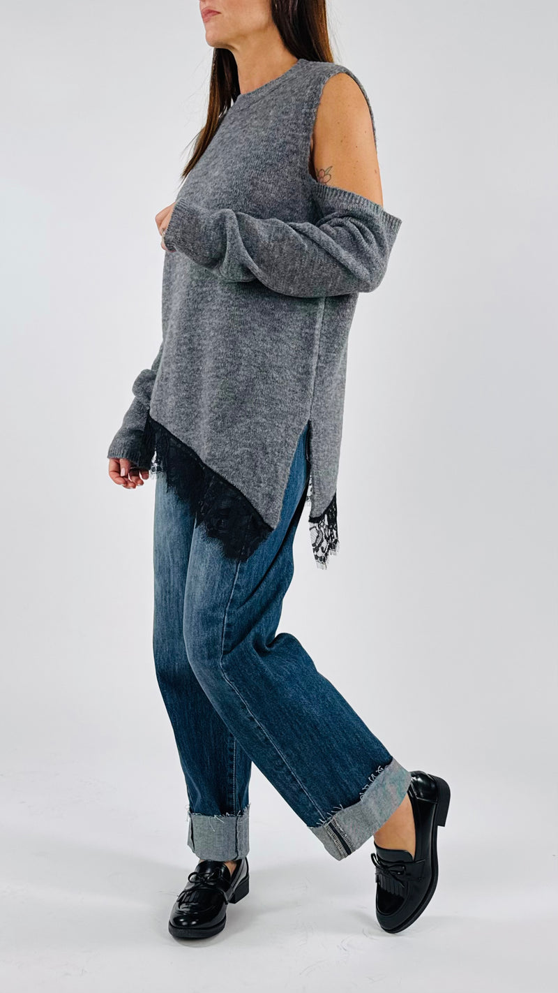 Pull cut out asimmetrico pizzo H.