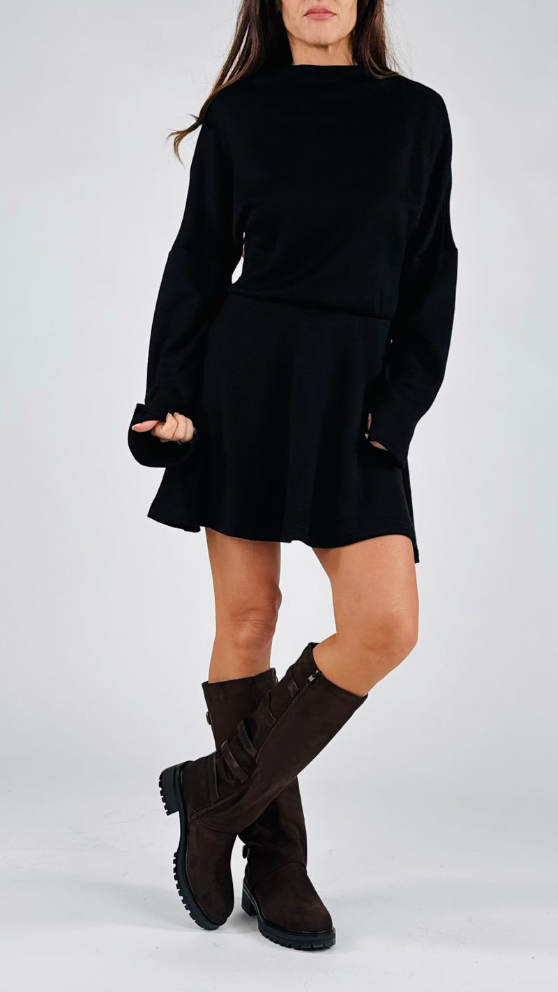 Abito kimono collo cratere H.