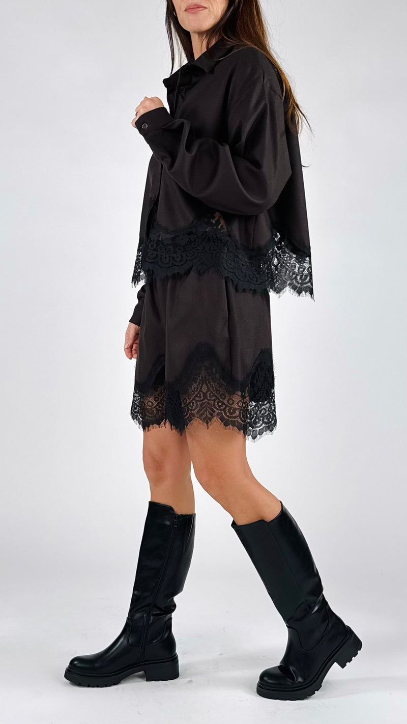 Short coulisse+pizzo H.