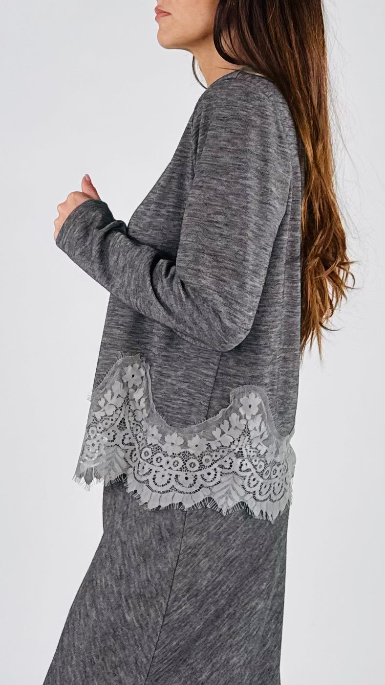 Maglia spallina fiammata pizzo T.