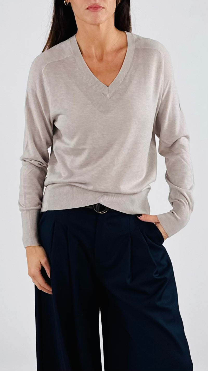 Pull scollo V lana merinos twin