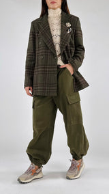 Giacca doppiopetto madras spille gioiello Vic.