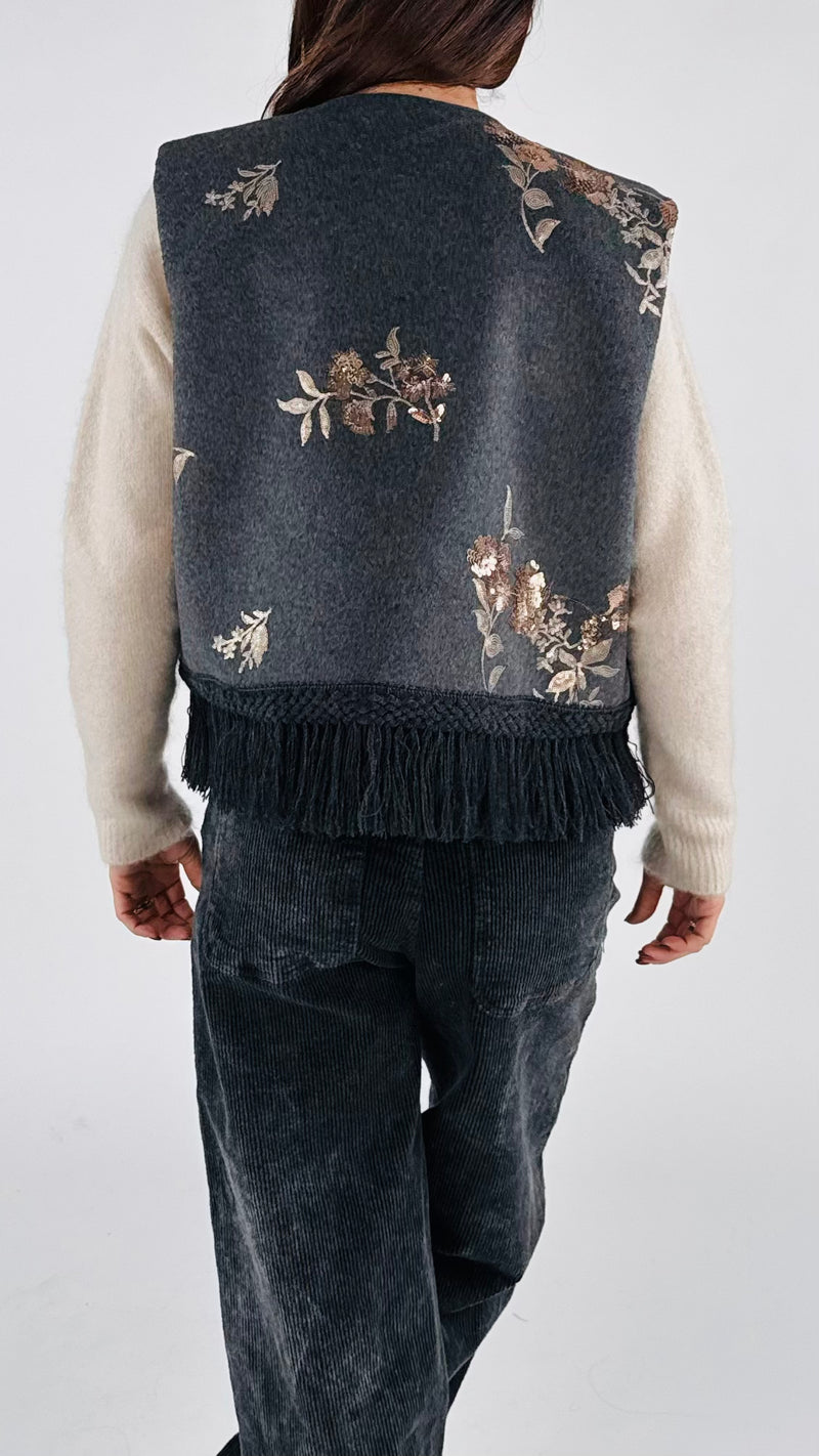 Gilet frange ricami paillettes T.